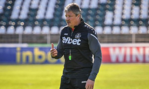 Съпругата на Любо Пенев пусна дарителска сметка за помощ на лечението